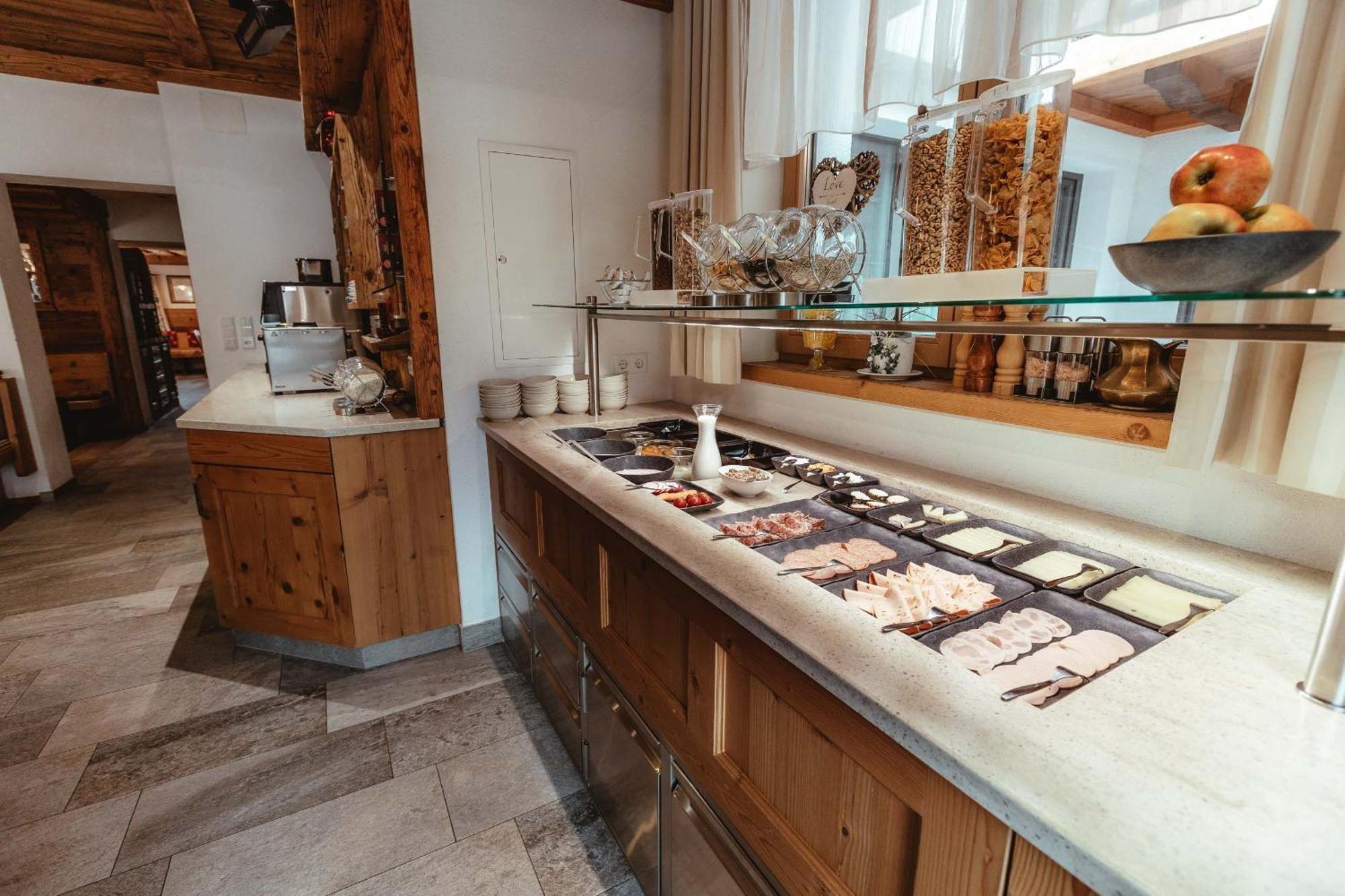 Hotel Gasthof Walcher Dorfgastein Bagian luar foto